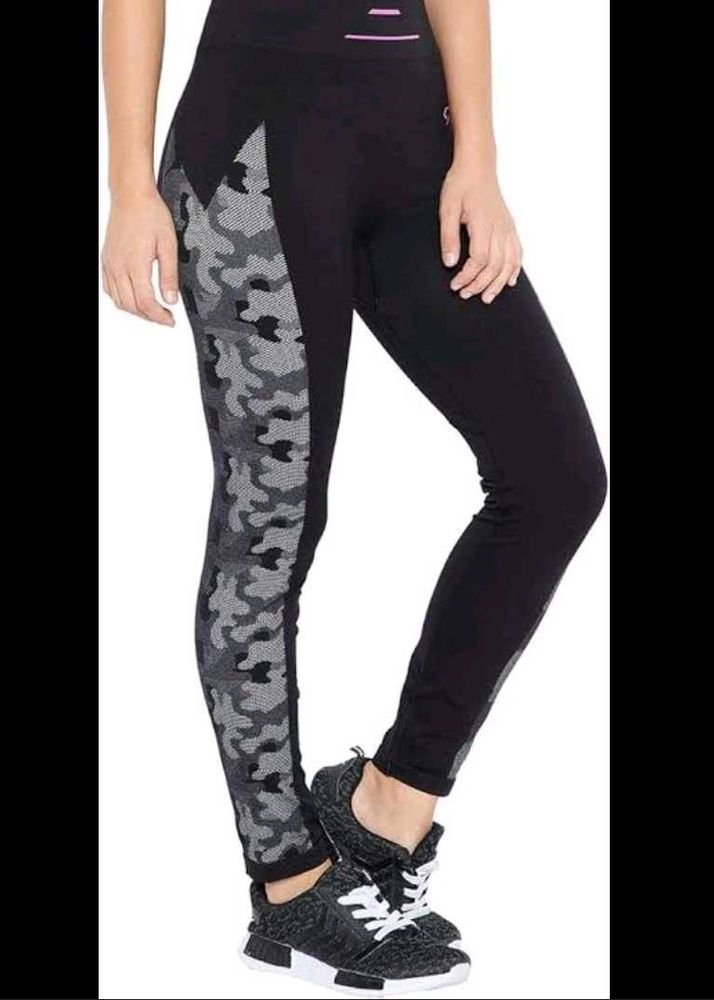 Black Camo Leggings