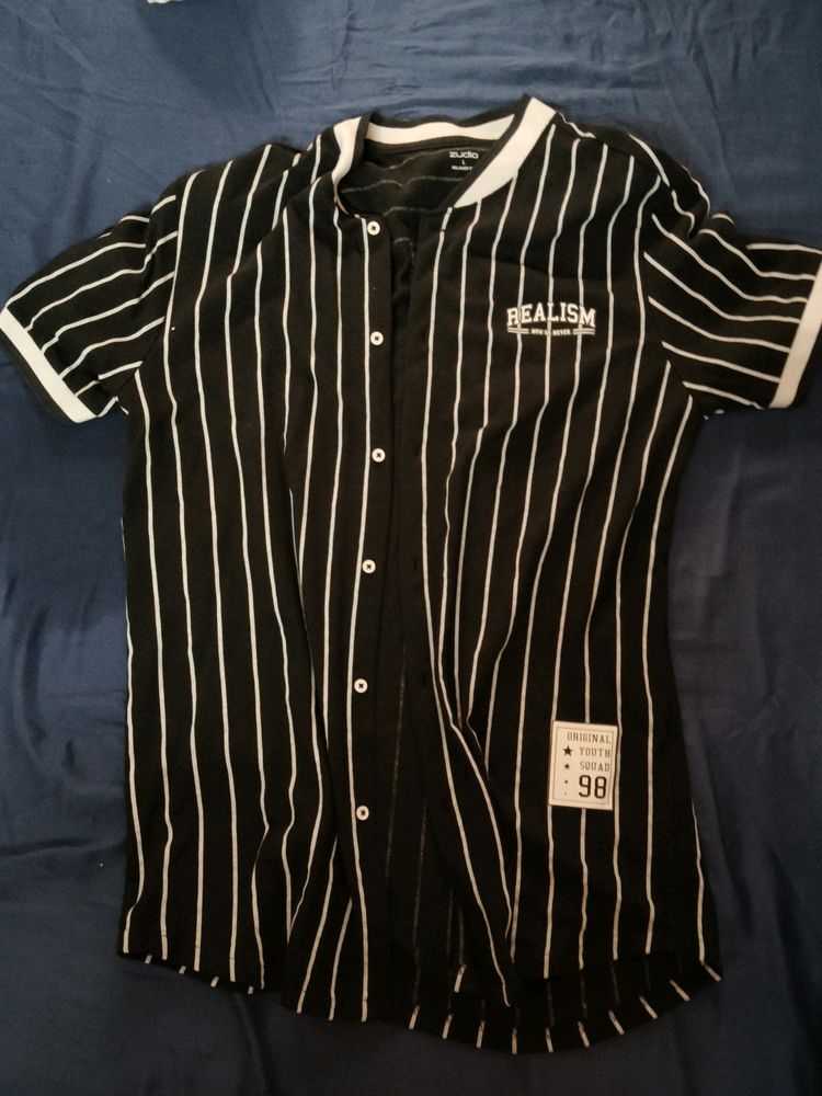 Black Half T Shirt With White Lines