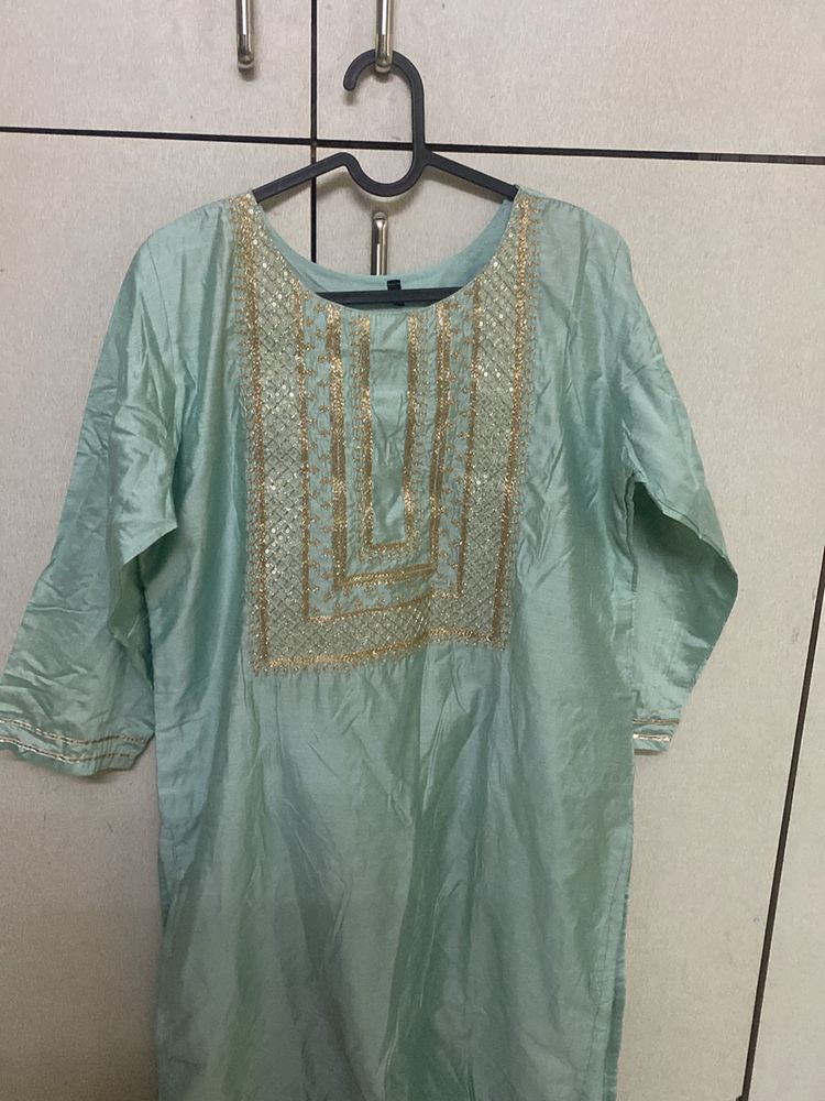 XL Kurtha And Pant Only