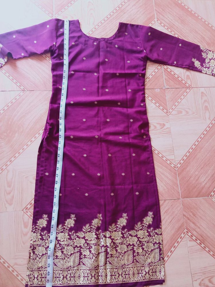 Suit.... Kurta And Salwar Set