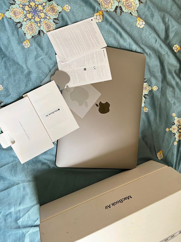 MacBook Air M1 Super Fine Condition