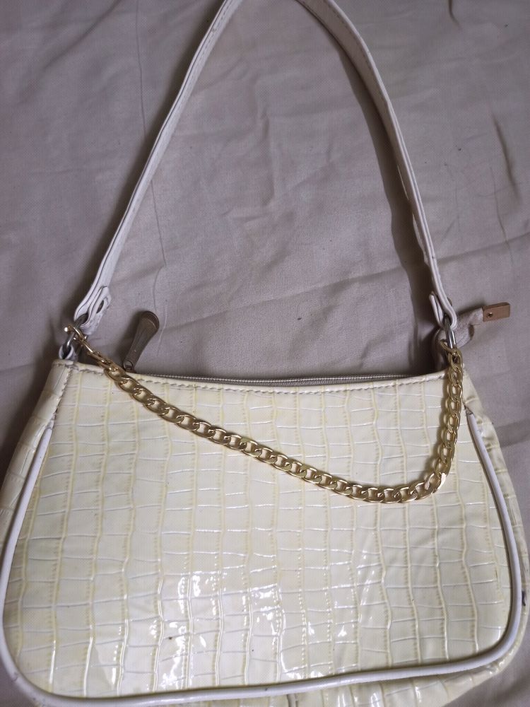 Chain Baguette Shoulder Bag