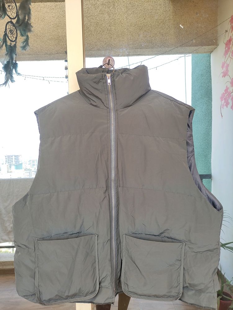 Puffer Jacket Sleeveless In Grey