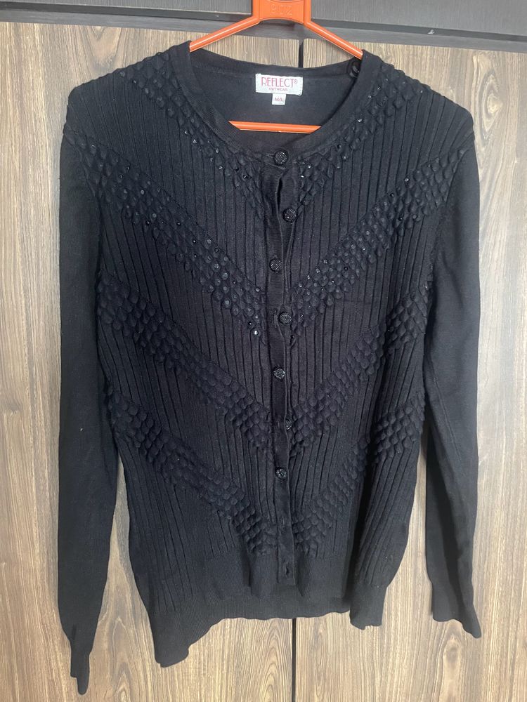 Beautiful Black  Wool Sweater For Female