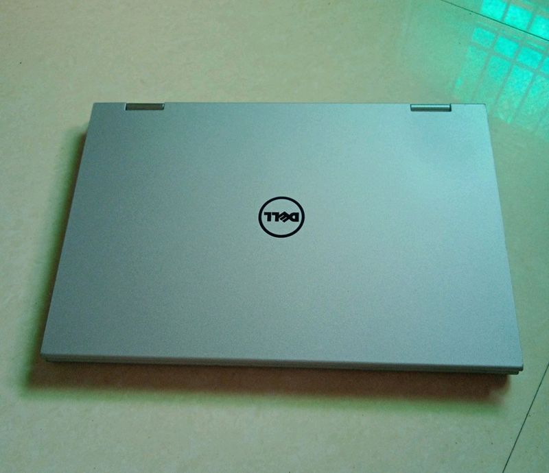 Dell 3148 laptop i3 500GB/4GB Win 10