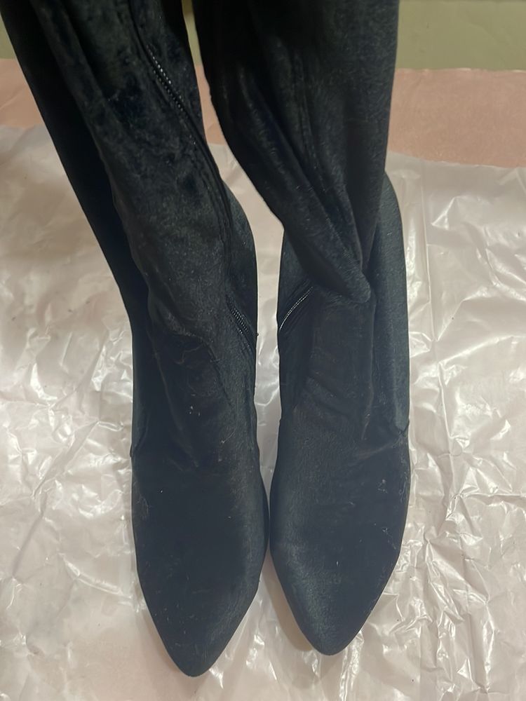 Knee Rise Boots Velvet