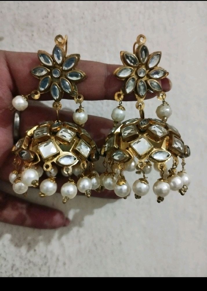 Heavy Tikka And Jhumka Set