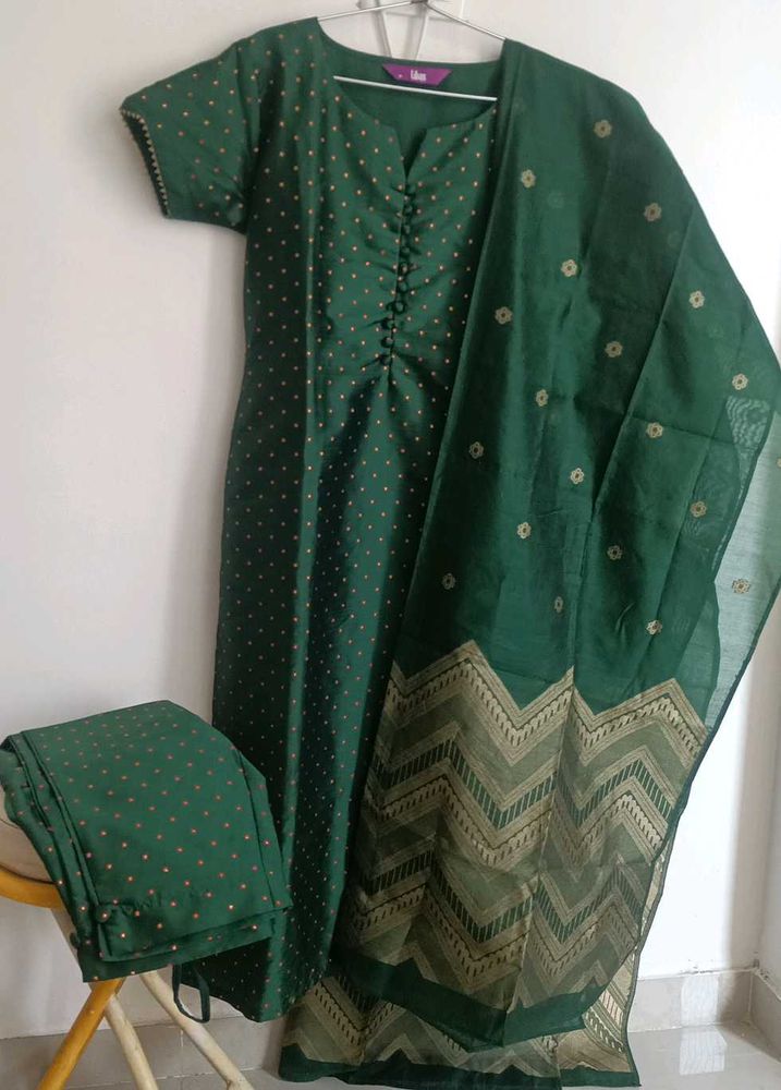 Salwar Suit