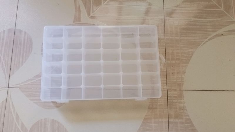 36 Grids Jwellery Earrings Plastic Storage Box