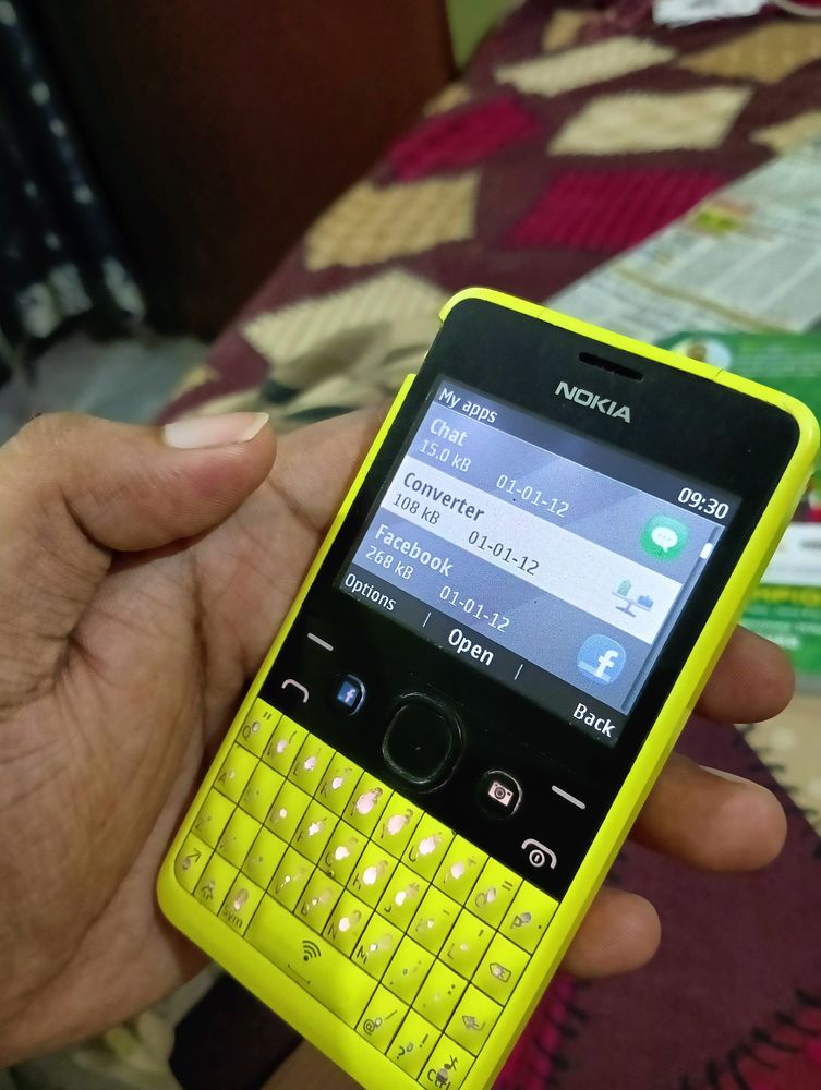 Nokia Asha 205