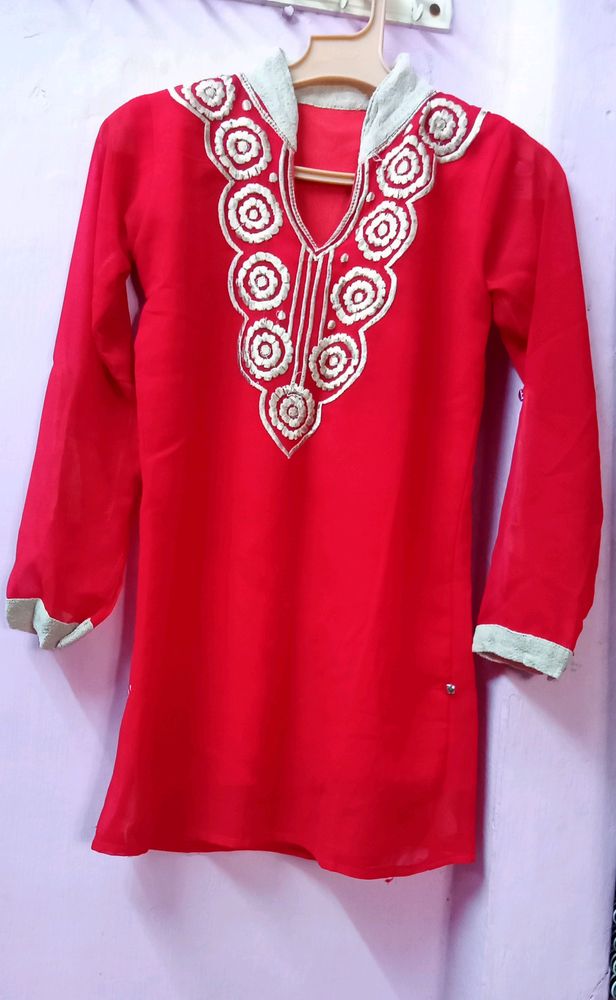 Short Kurta Or Top