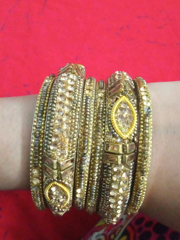 Golden Bangles Set❤️🤗