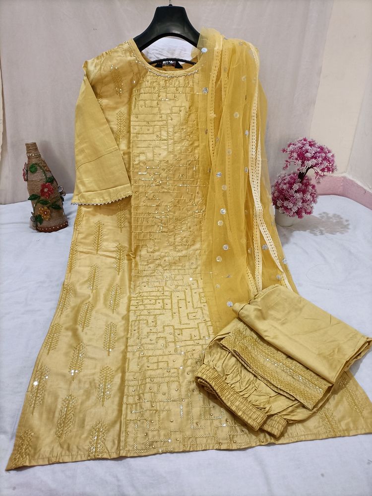 Kurti Set