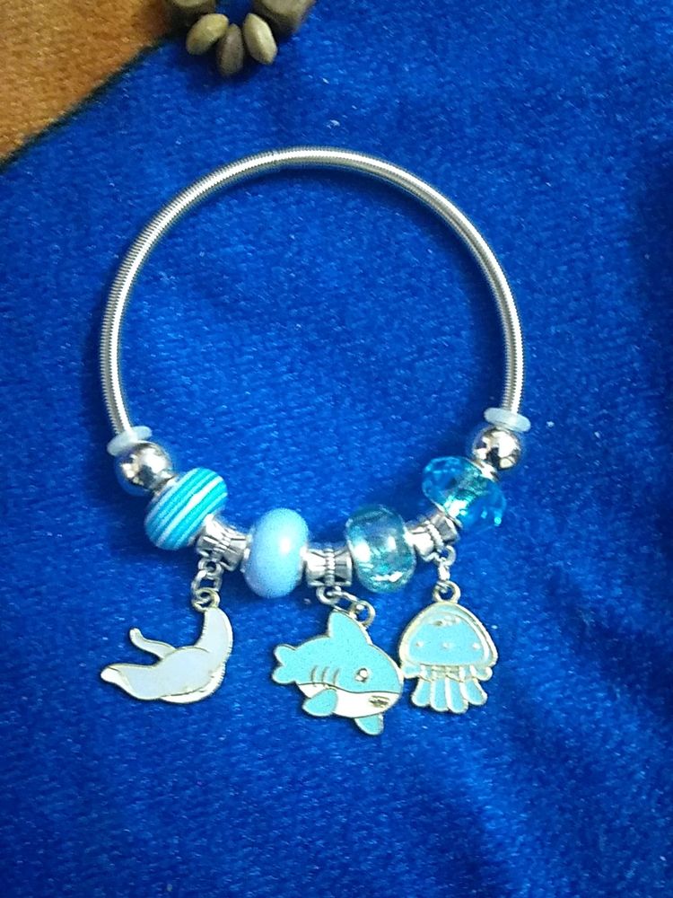 Bluecute Bracelet