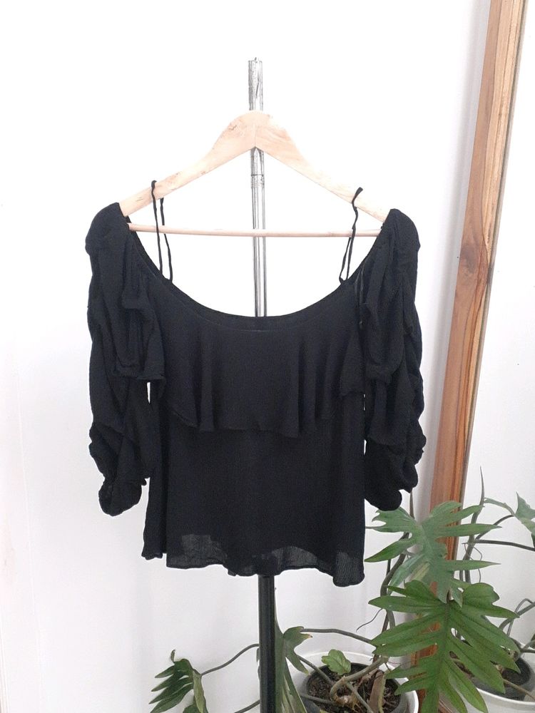 ZARA off shoulder blouse