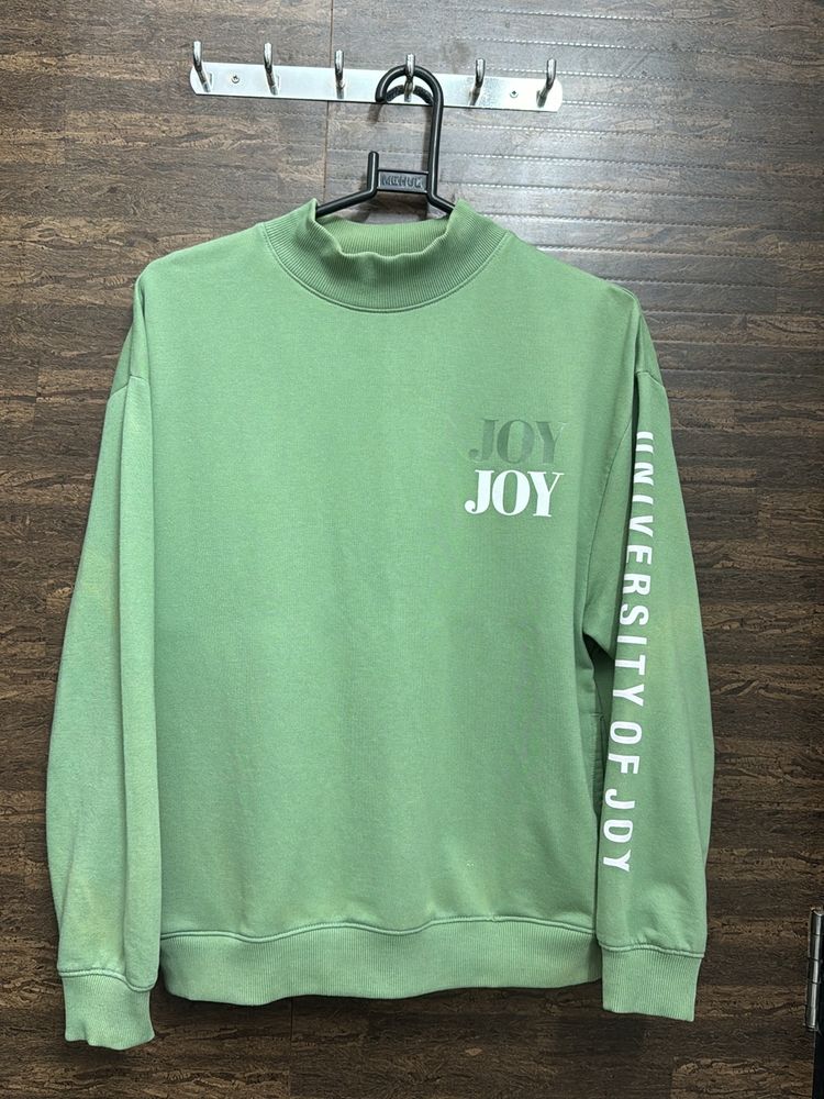 Women Green Solid Sweatshirt