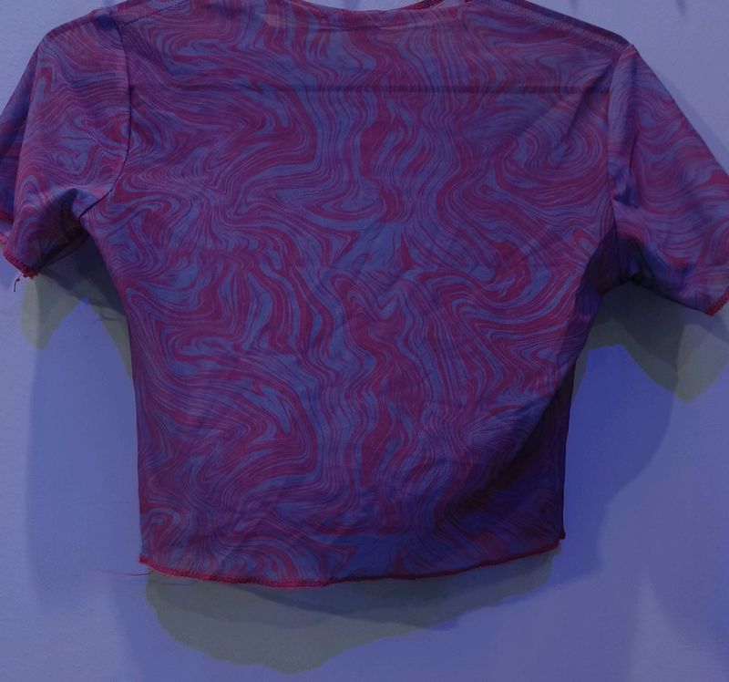 Swirl Pattern Mesh Top