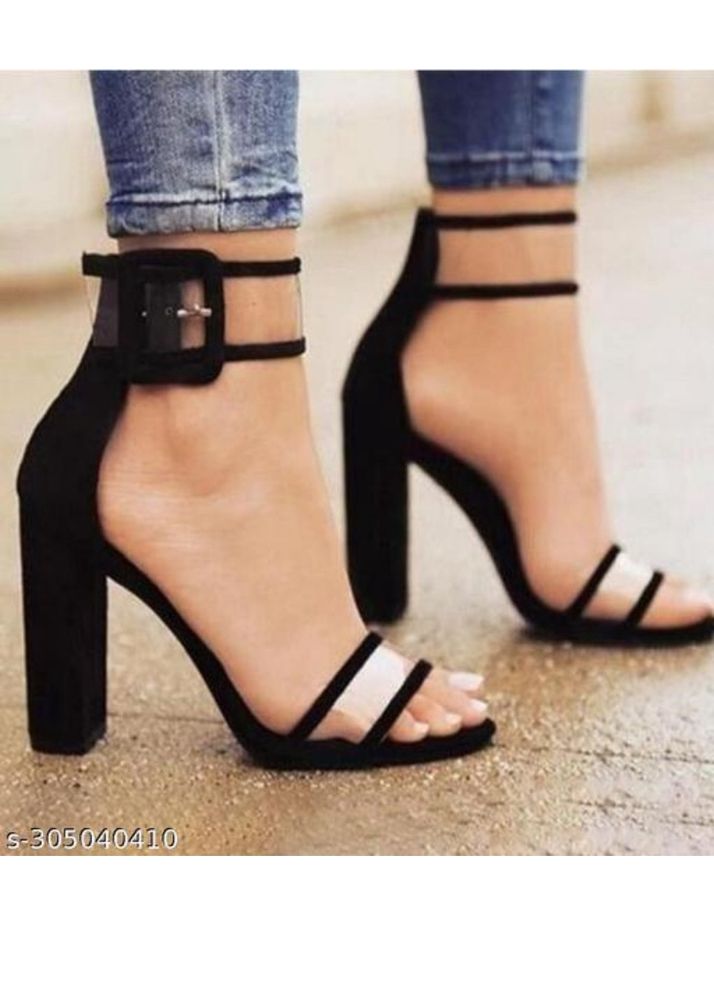 Black Sandals🖤