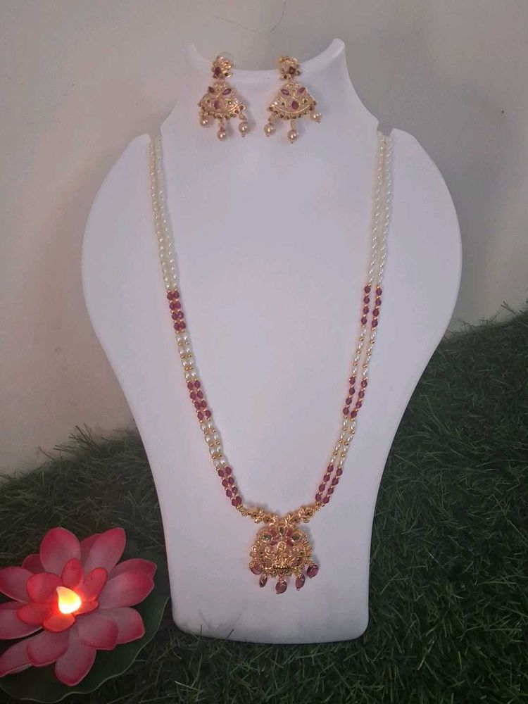 Beautiful Monaliaa Beads And Mothi Set.