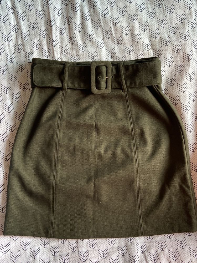 H&M Skirt With Belt (New Without Tag)