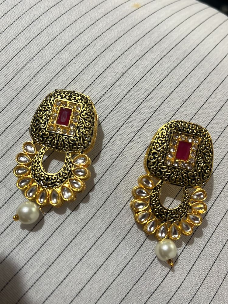 Kundan Earings