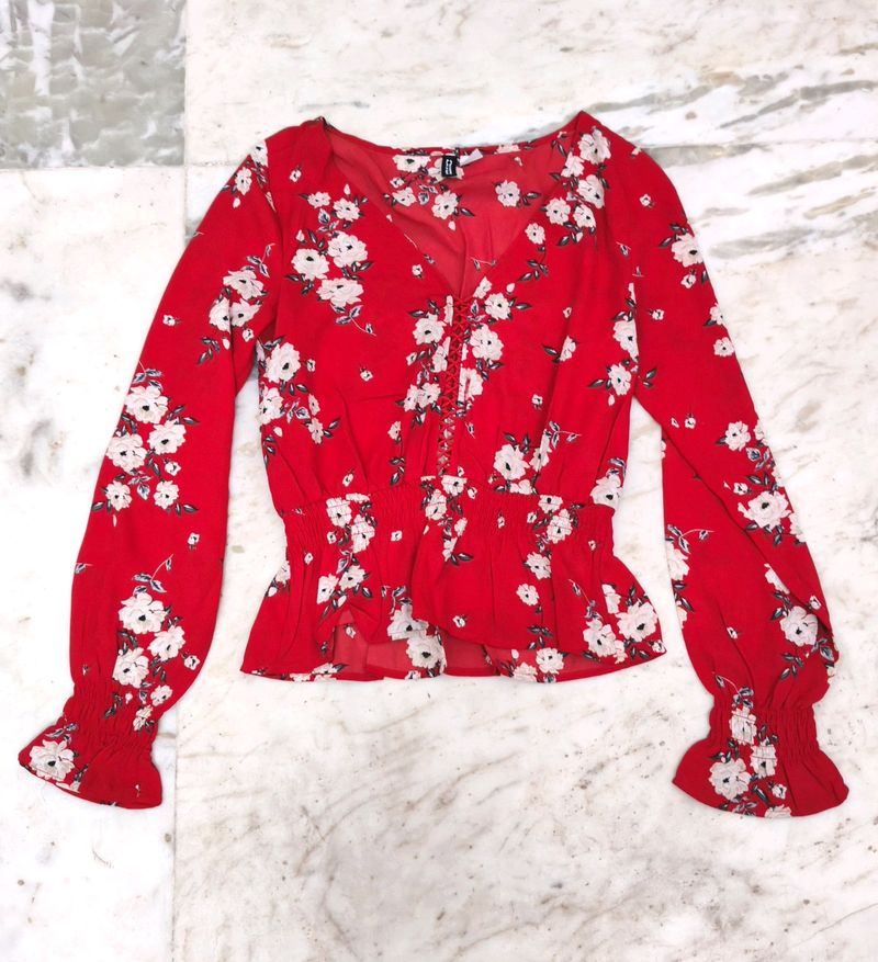 Red Floral H&M Divided Blouse