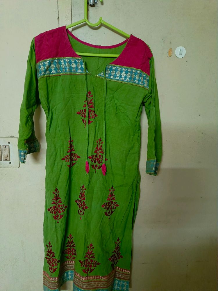 Combo Of 2 Kurtas M Size