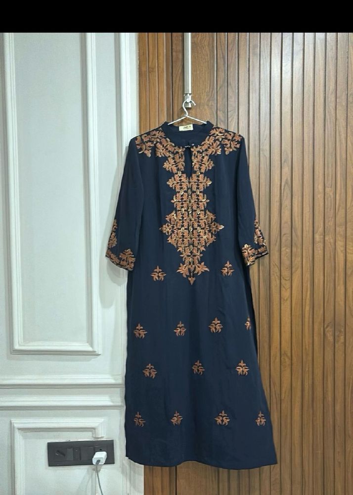 Hand Embroided Kurti