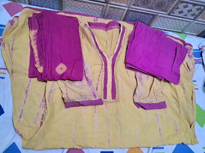 Kurti Set