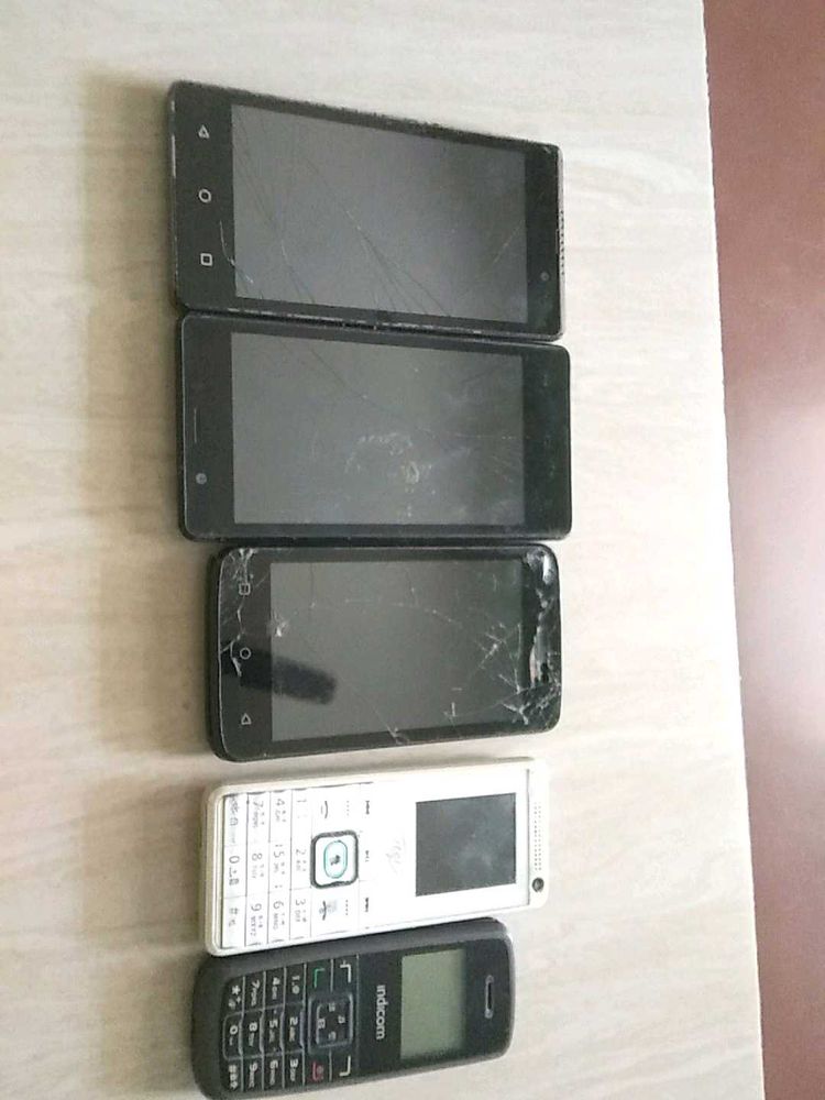 5 Combo Phones Dead And Broken