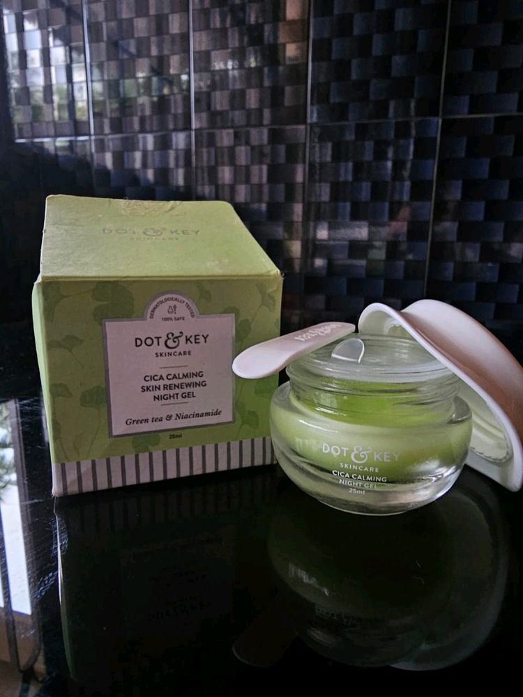 Dot & Key CICA CALMING SKIN RENEWING NIGHT GEL