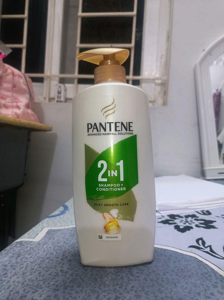 Pantene advanced Hairfall Solutions 2in1 Shampoo