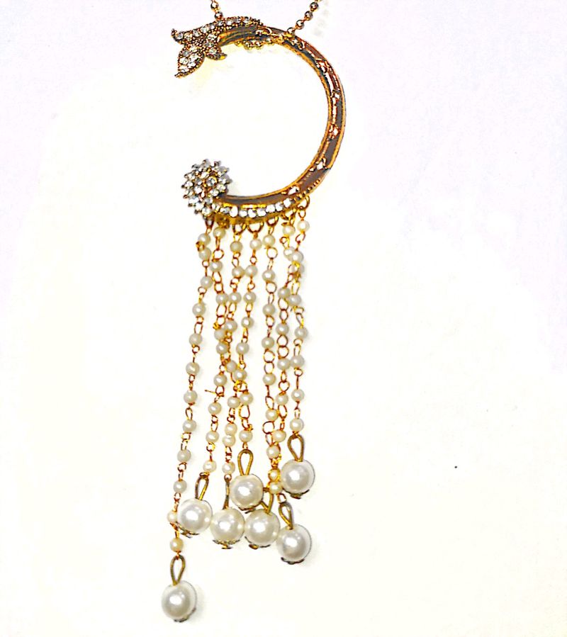 Earcuff Studded With Stones And Moti Hangings