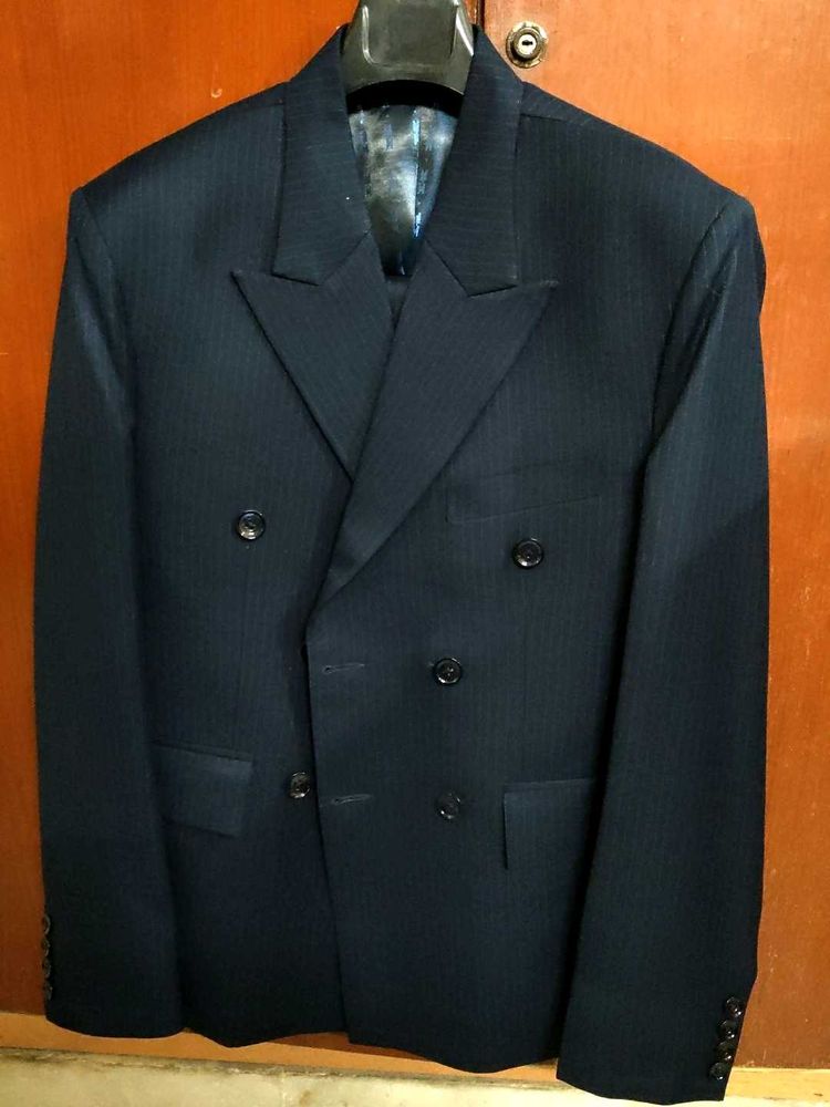 Men's Double Breasted Navy Blue Striped Suit