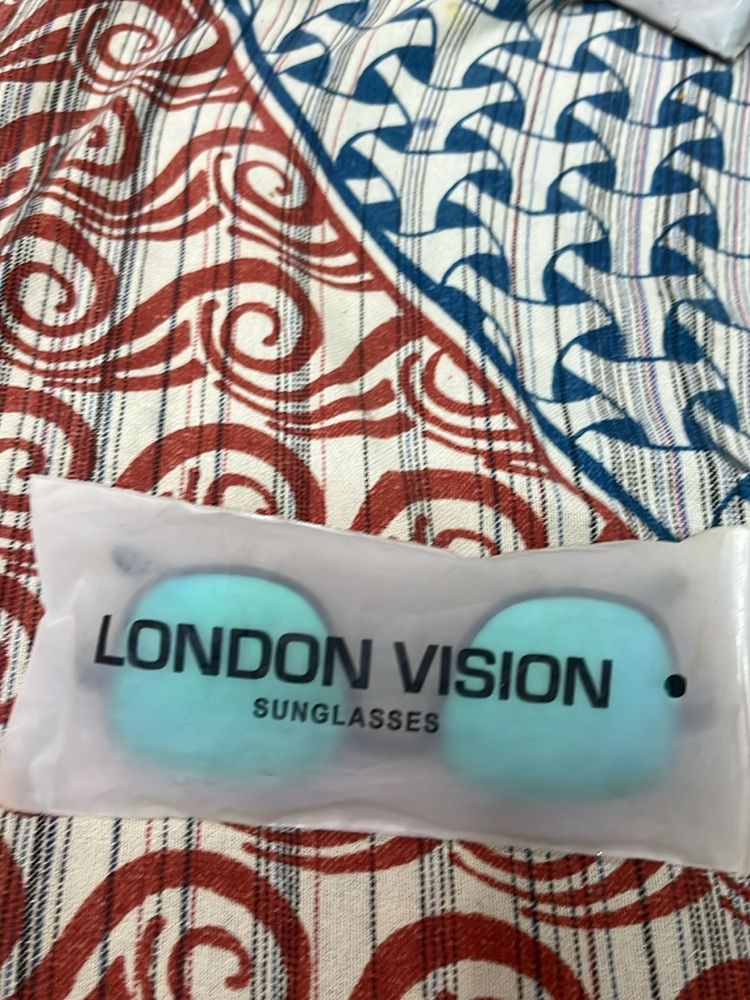 London Vission Sunglass