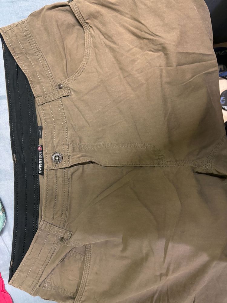 Casual Full Pant In Good Condition