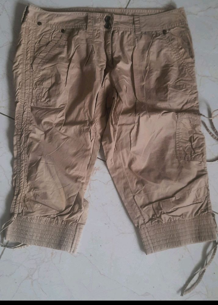 3/4rth Trousers Cream Color