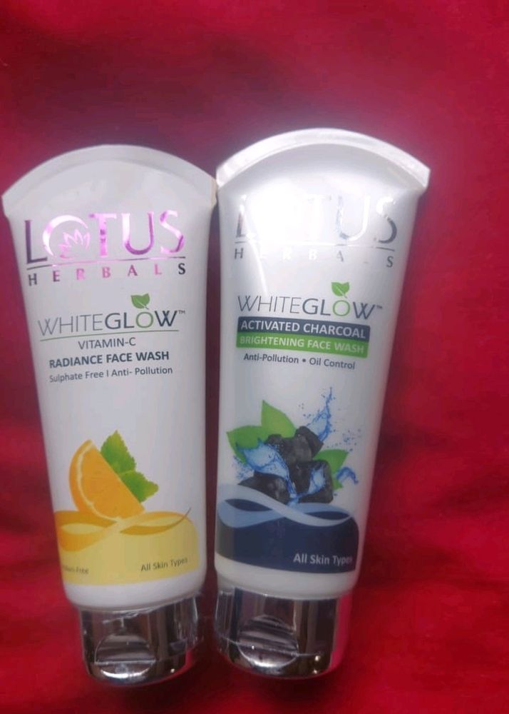 Lotus Herbal Whiteglow Face Washes