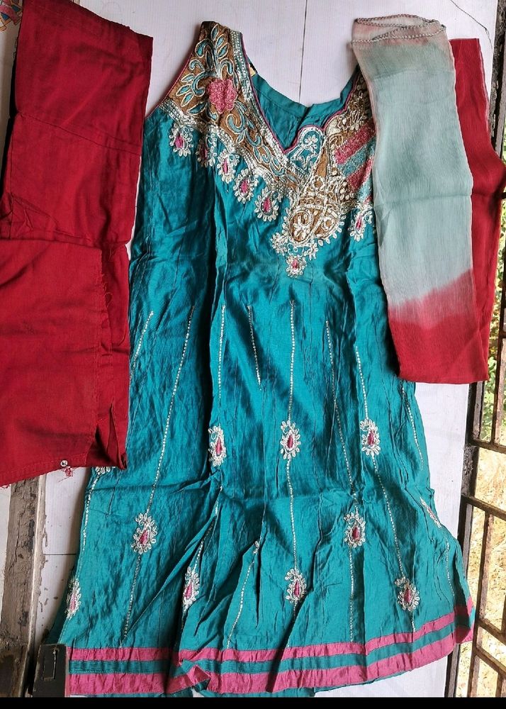 Salwar Suit