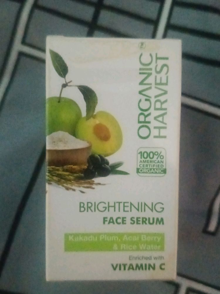 Organic Harvest Brightening Serum