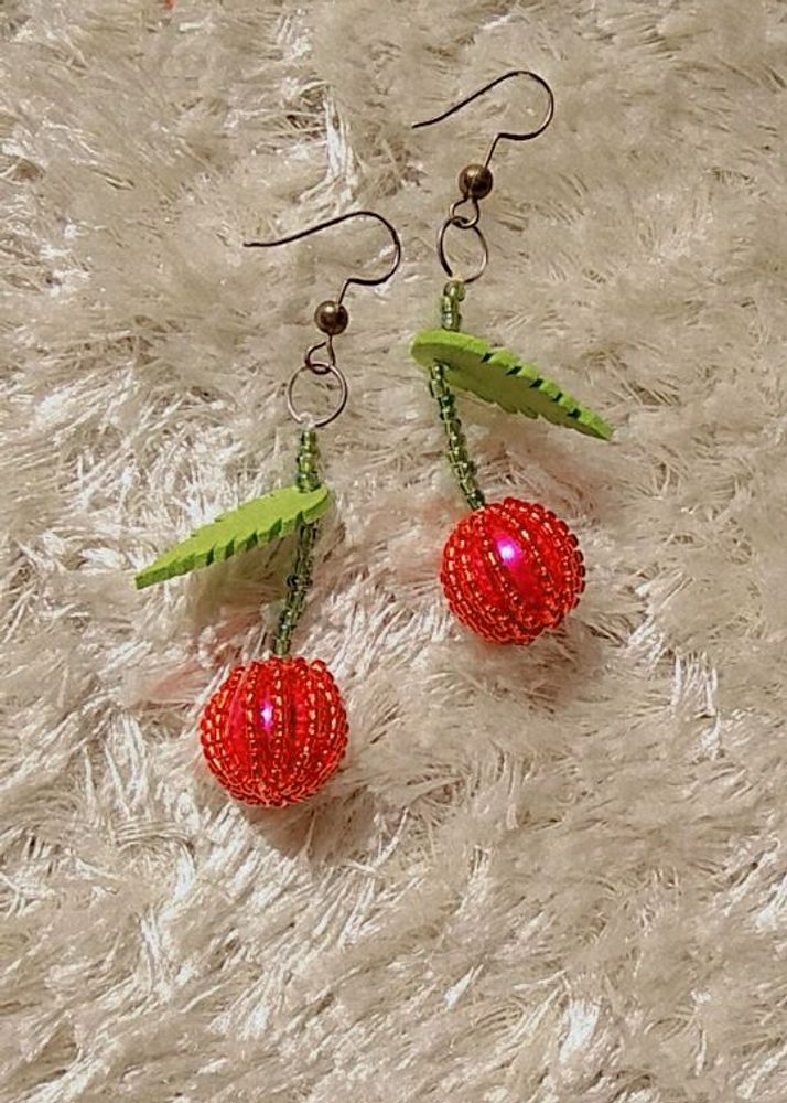 Cherry 🍒 Earrings