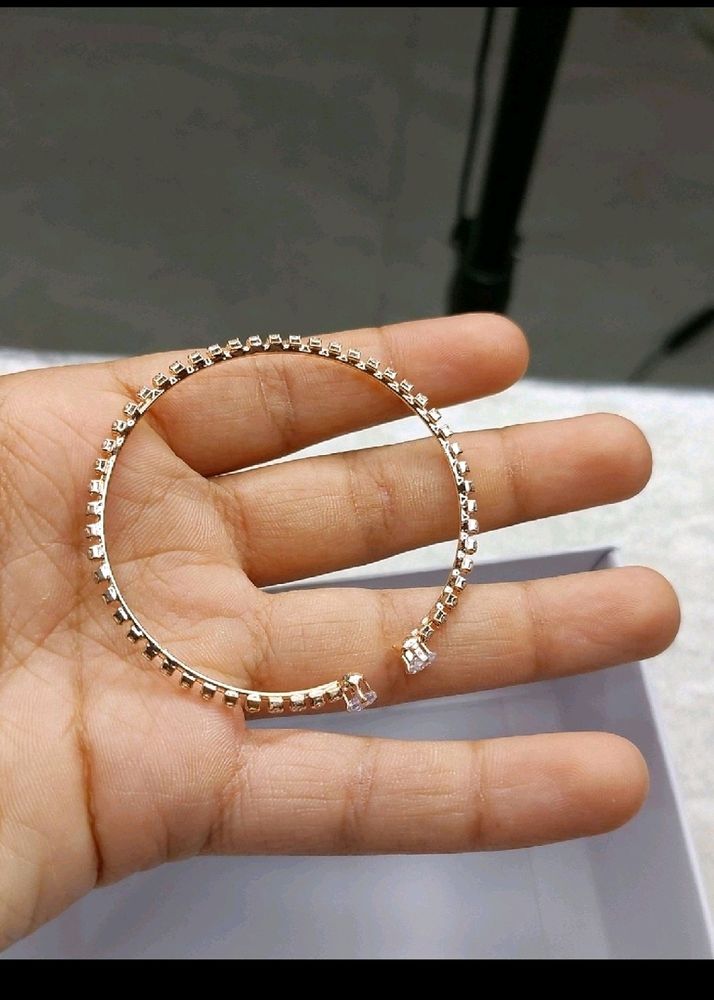 A Beautiful Stone Work Freesize Bangle