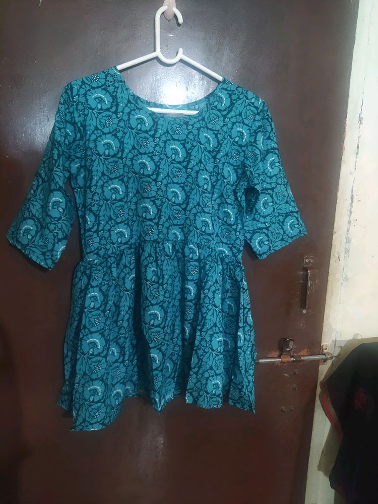 New Crepe Top For Sell