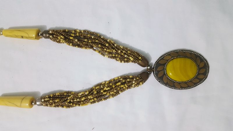 Beaded Marble Embeded Necklace