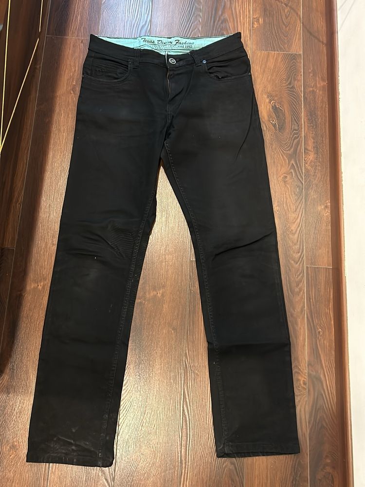 Black Jeans 34 Size