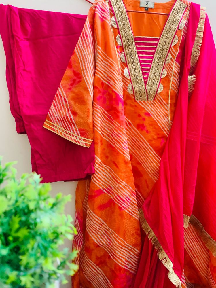 Women Striped A-Line Kurta with Pants& Dupatta