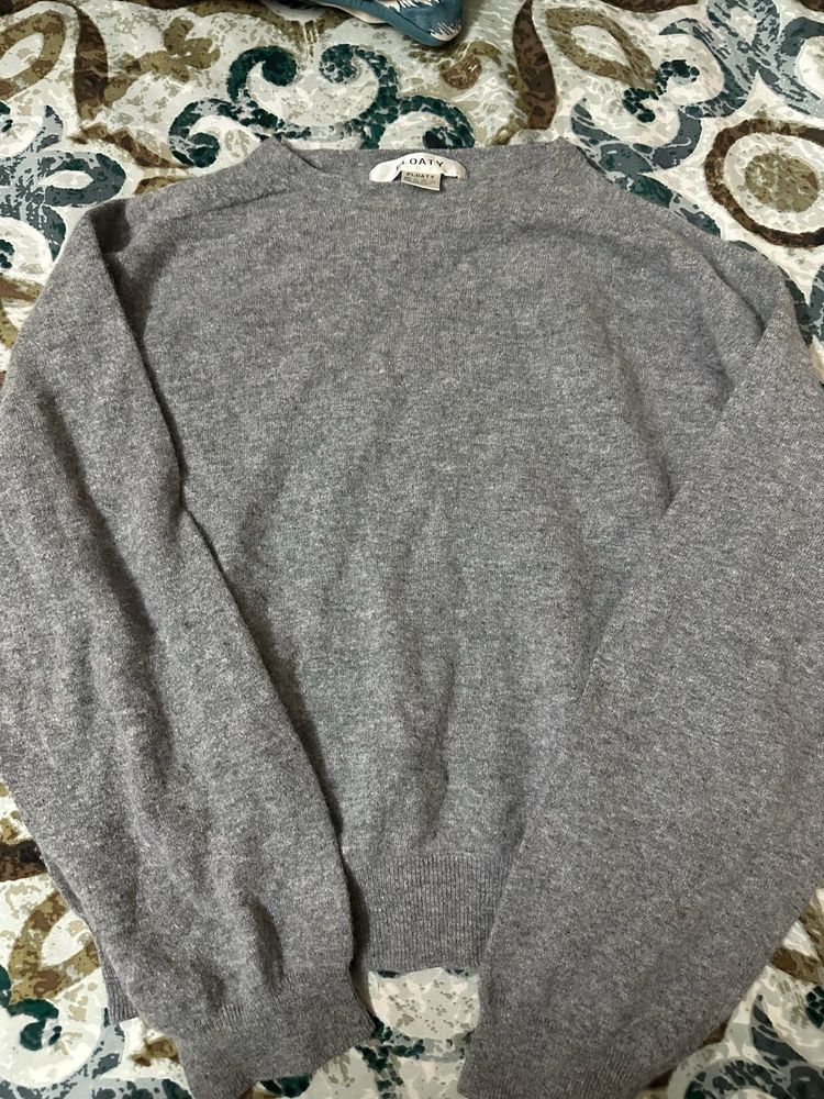 grey crop sweater