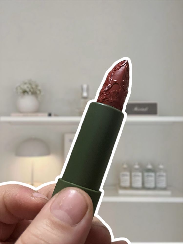 Carved Lipstick