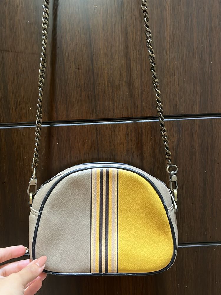 Sling Bag