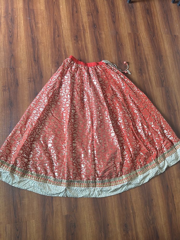 Lehanga Skirt in size 10-11 years